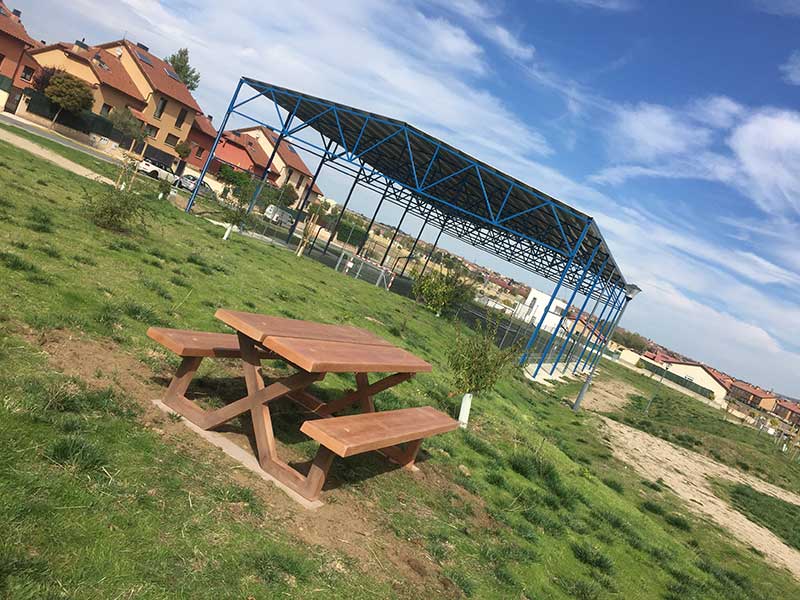 Mesa de picnic de hormigón imitación madera