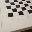 Mesa_juegos_ajedrez_hormigon_precal_adaptada_tipo_picnic_3-e1554492031675