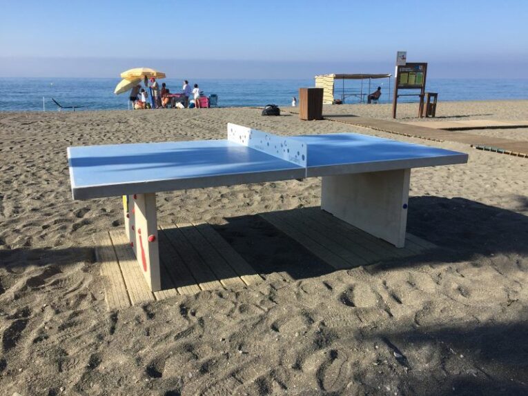 Velez-Playa-e1554492302311